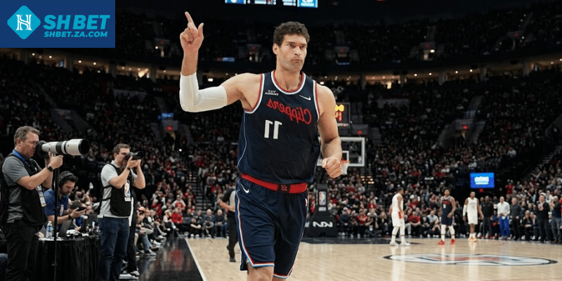 The Strategic Reinvention of Brook Lopez